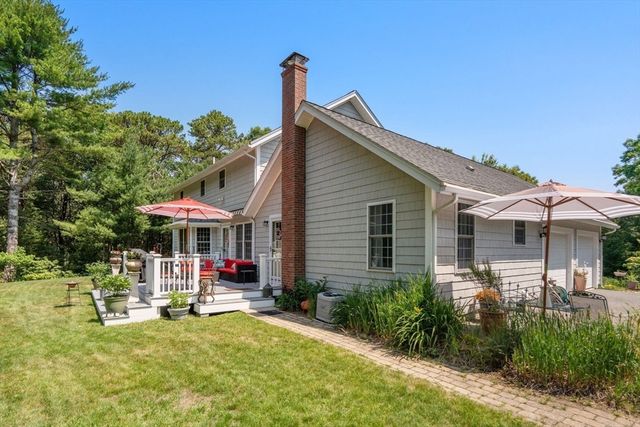 88 Early Red Circle, Plymouth, MA 02360