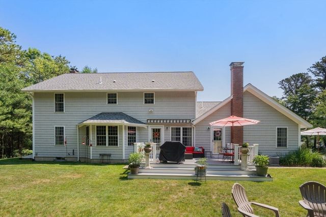 88 Early Red Circle, Plymouth, MA 02360