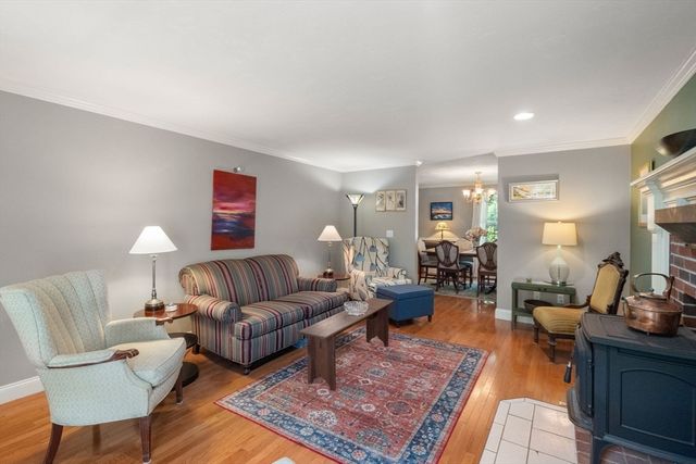 88 Early Red Circle, Plymouth, MA 02360