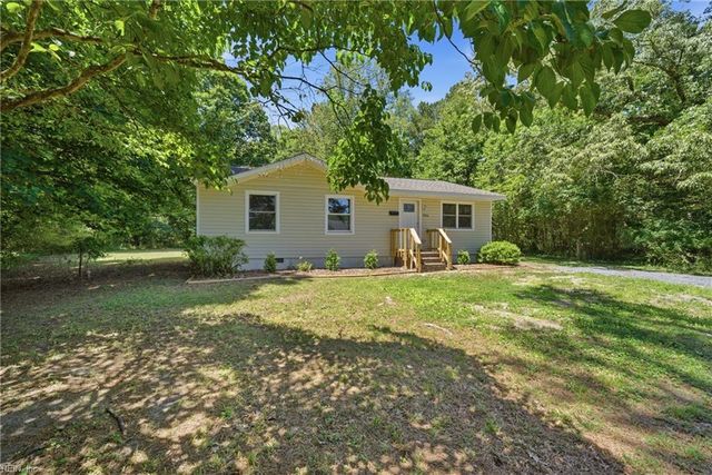 9316 Davenport RD, Gloucester, VA 23061