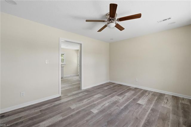 9316 Davenport RD, Gloucester, VA 23061