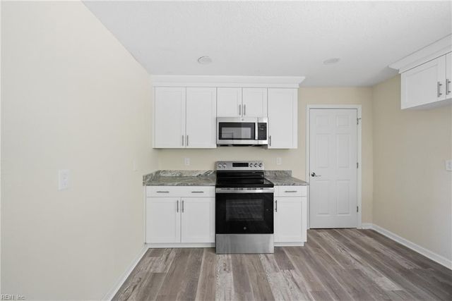 9316 Davenport RD, Gloucester, VA 23061