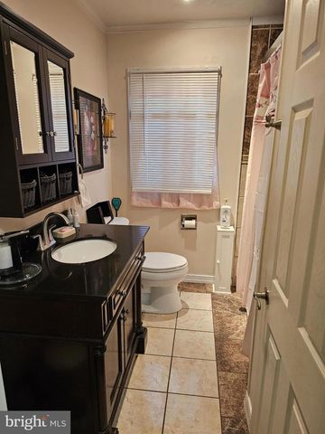 185 SOUTH AVE, Mount Holly, NJ 08060