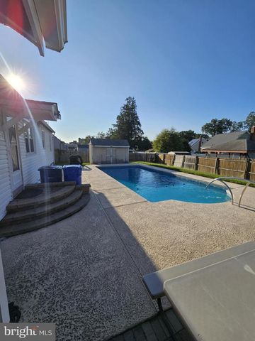 185 SOUTH AVE, Mount Holly, NJ 08060