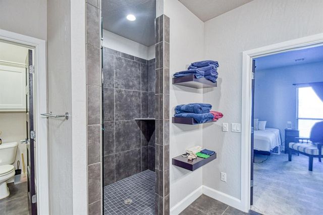 2325 Rivercross Court, Norman, OK 73072