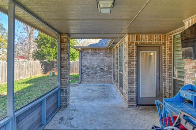 2325 Rivercross Court, Norman, OK 73072
