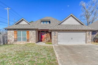 2325 Rivercross Court, Norman, OK 73072
