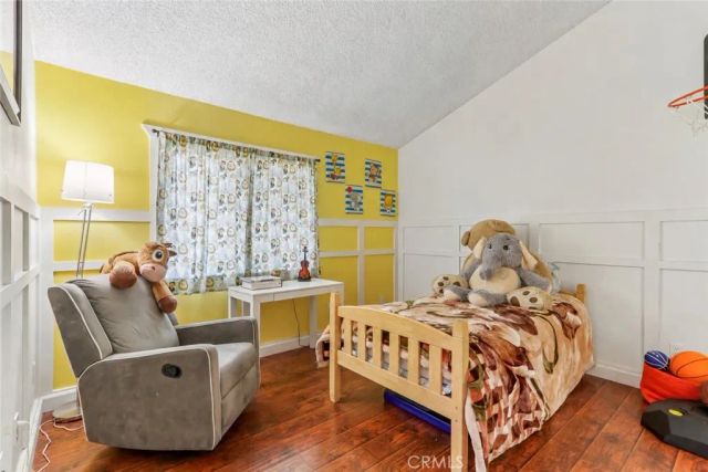 14201 Foothill Boulevard 17, Sylmar, CA 91342