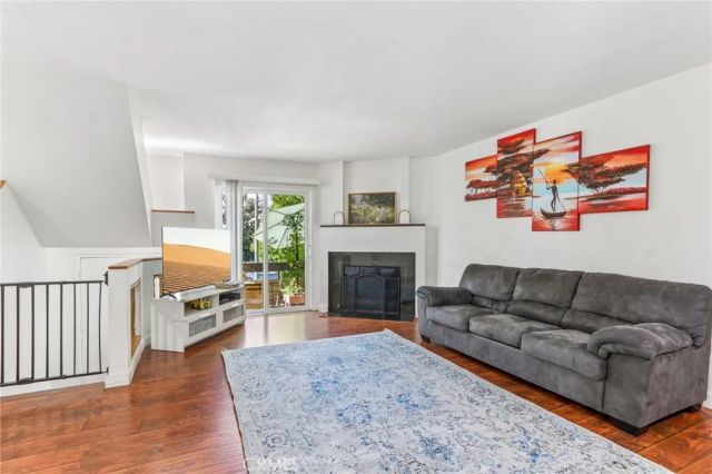 14201 Foothill Boulevard 17, Sylmar, CA 91342