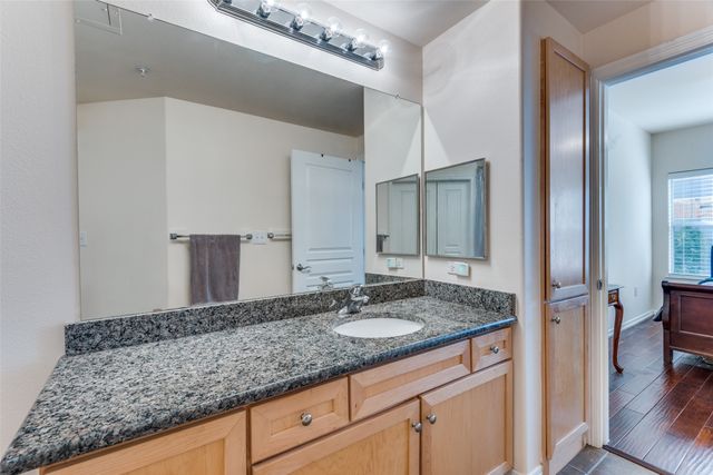 330 Las Colinas Boulevard E 460, Irving, TX 75039