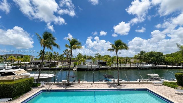 2350 NE 135th St 206, North Miami, FL 33181