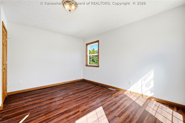 110 Heather Court, Scott Depot, WV 25560