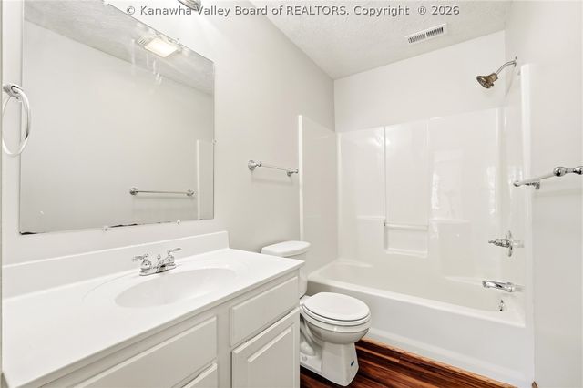 110 Heather Court, Scott Depot, WV 25560