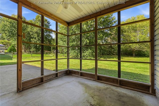 110 Heather Court, Scott Depot, WV 25560