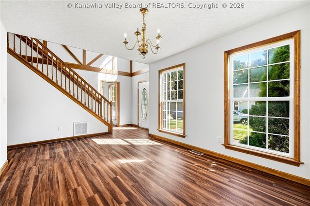 110 Heather Court, Scott Depot, WV 25560