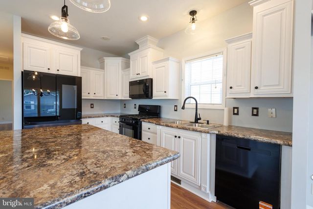 23 REDWOOD LANE, Mays Landing, NJ 08330