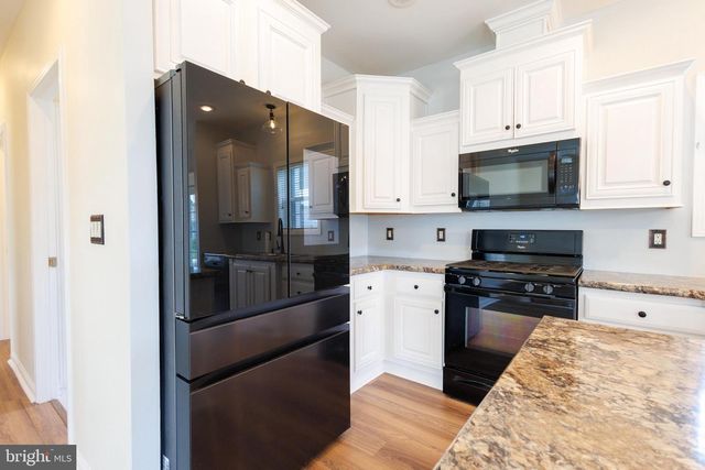 23 REDWOOD LANE, Mays Landing, NJ 08330