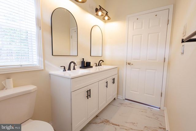 23 REDWOOD LANE, Mays Landing, NJ 08330