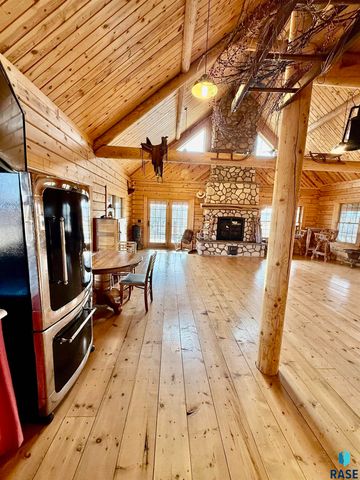 45773 252nd St Street, Humboldt, SD 57035