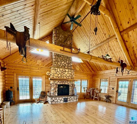 45773 252nd St Street, Humboldt, SD 57035