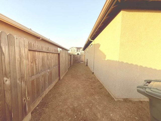 4389 Secretariat Way, Roseville, CA 95747