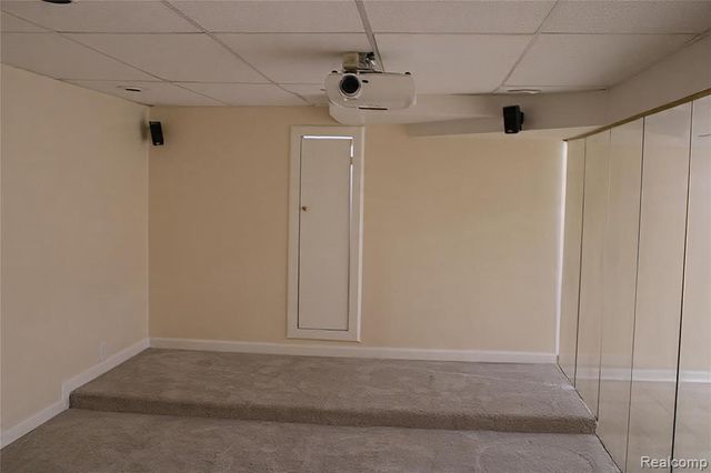 23800 Riverview Drive, Southfield, MI 48034