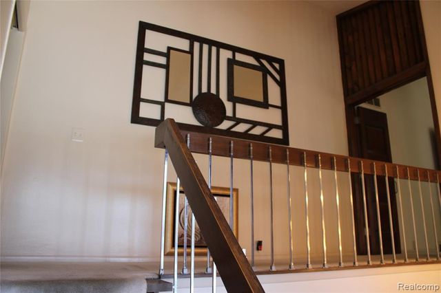 23800 Riverview Drive, Southfield, MI 48034