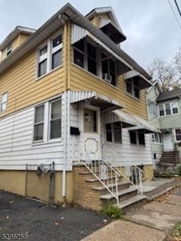 1414 Boa Pl 2, Hillside Twp., NJ 07205