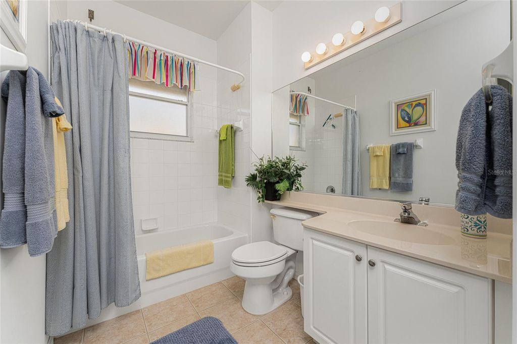 Image 15 of property listing at 2002 BAL HARBOR BOULEVARD 1921, Punta Gorda, FL 33950