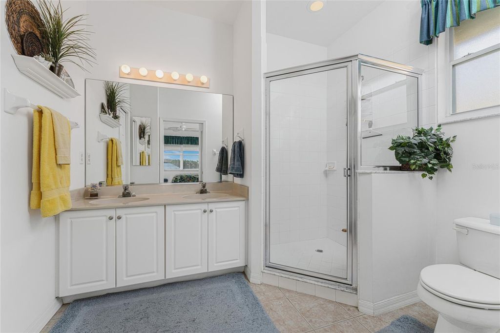 Image 24 of property listing at 2002 BAL HARBOR BOULEVARD 1921, Punta Gorda, FL 33950