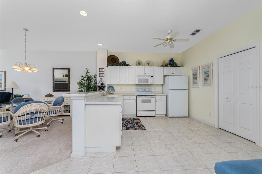 Image 36 of property listing at 2002 BAL HARBOR BOULEVARD 1921, Punta Gorda, FL 33950