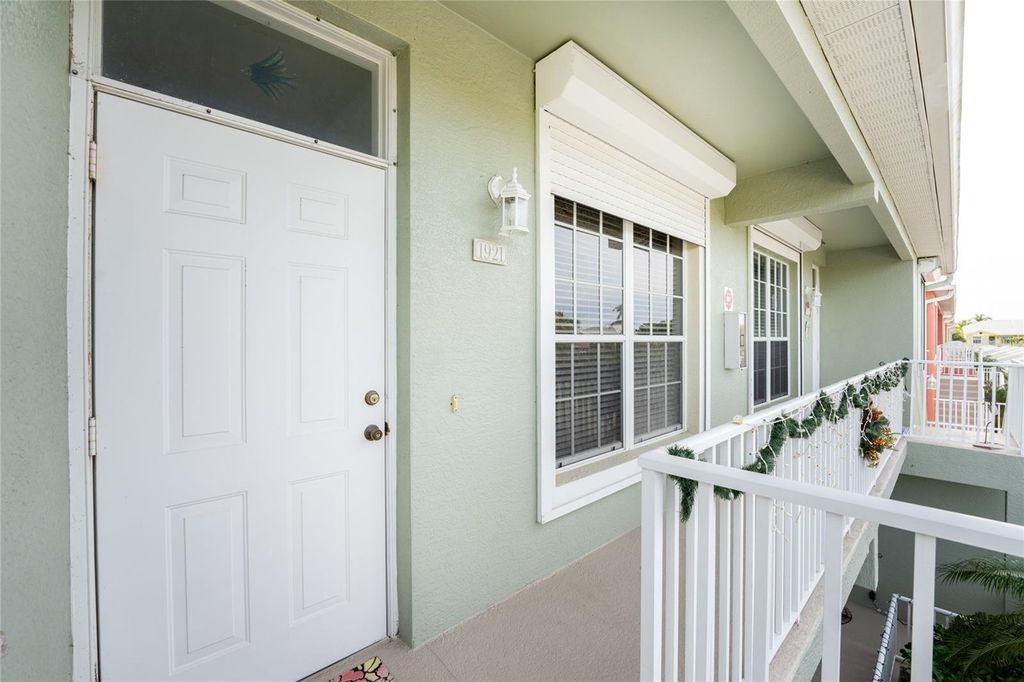 Image 5 of property listing at 2002 BAL HARBOR BOULEVARD 1921, Punta Gorda, FL 33950