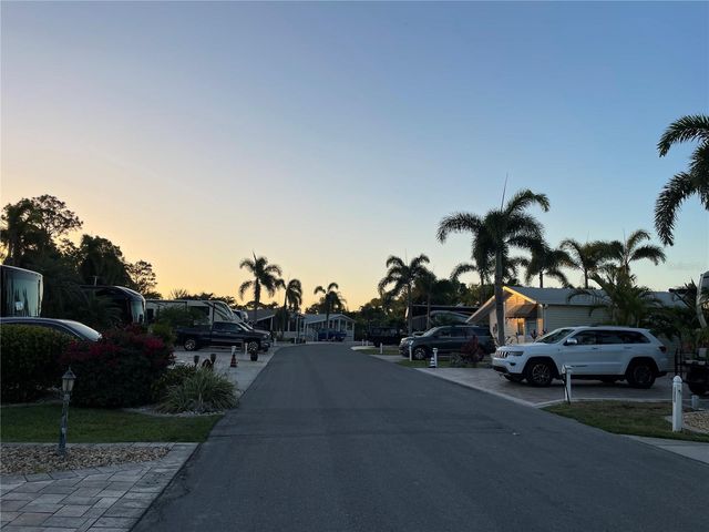 10313 NIGHTWOOD DRIVE, Fort Myers, FL 33905