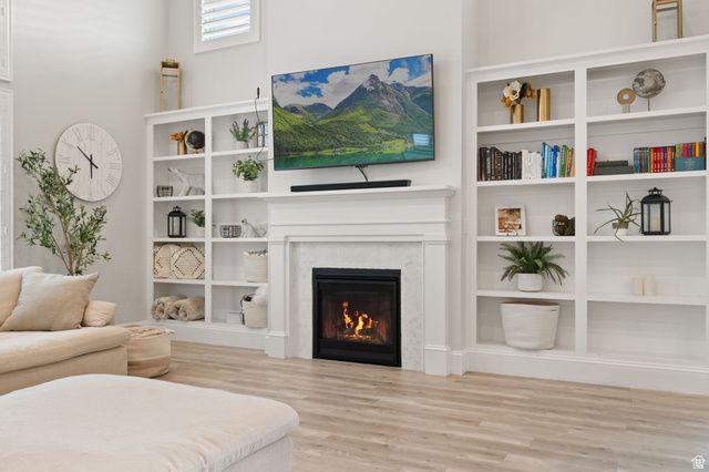 6417 W LAKE AVE, South Jordan, UT 84009