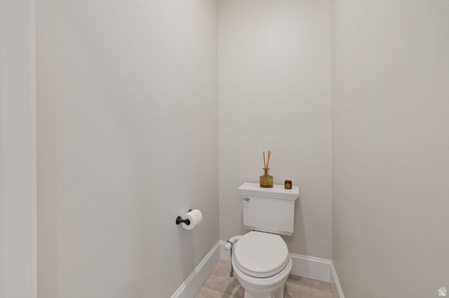 6417 W LAKE AVE, South Jordan, UT 84009