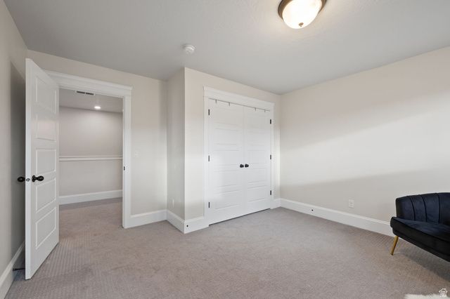 6417 W LAKE AVE, South Jordan, UT 84009