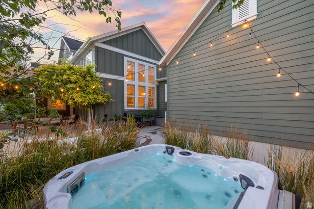 6417 W LAKE AVE, South Jordan, UT 84009