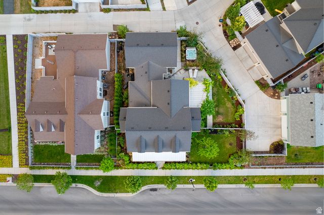 6417 W LAKE AVE, South Jordan, UT 84009