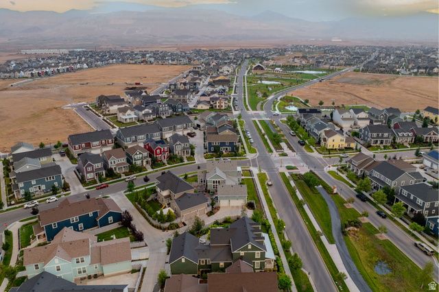 6417 W LAKE AVE, South Jordan, UT 84009