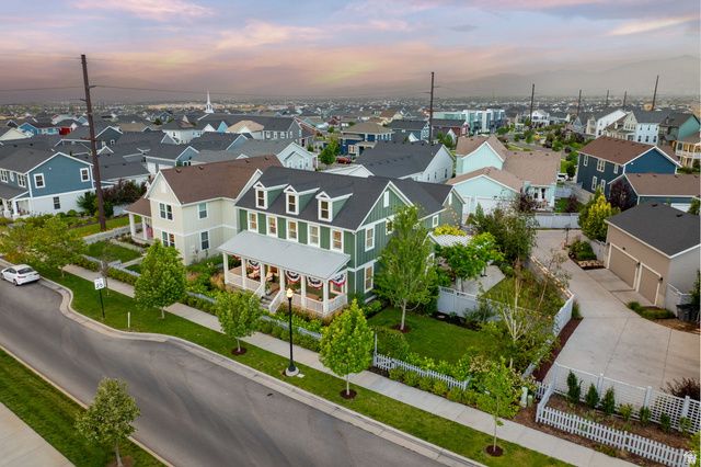 6417 W LAKE AVE, South Jordan, UT 84009