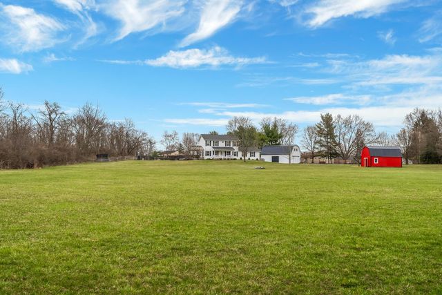 8383 Horseshoe Road, Ashley, OH 43003