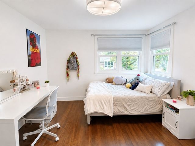 7 Sevland Rd, Newton, MA 02459