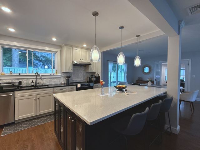 7 Sevland Rd, Newton, MA 02459