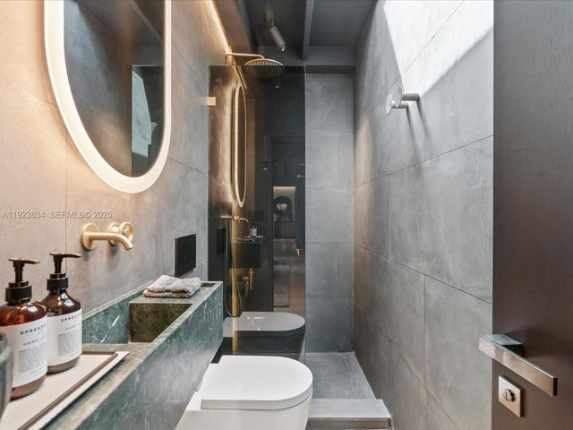 3522 William Ave, Miami, FL 33133