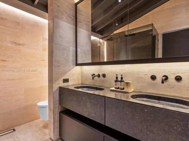 3522 William Ave, Miami, FL 33133