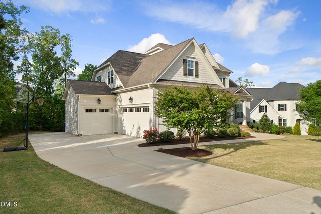 5109 Wainscott Way, Raleigh, NC 27612