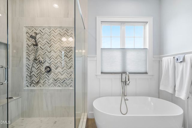 5109 Wainscott Way, Raleigh, NC 27612