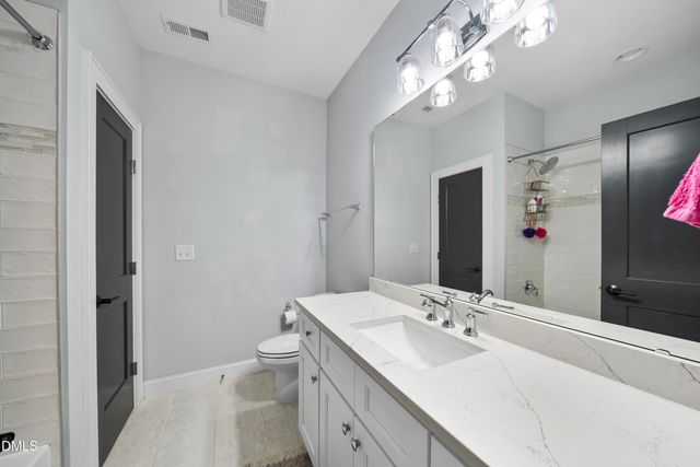 5109 Wainscott Way, Raleigh, NC 27612