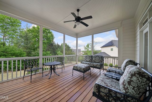 5109 Wainscott Way, Raleigh, NC 27612