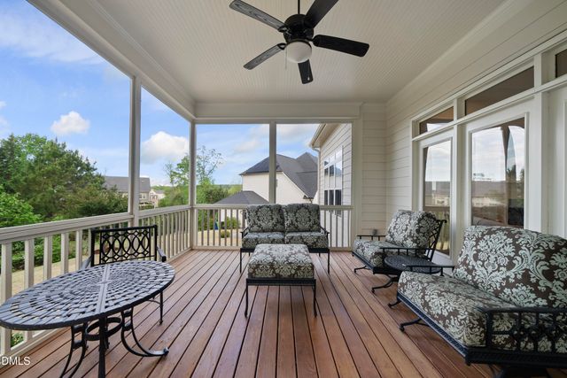 5109 Wainscott Way, Raleigh, NC 27612